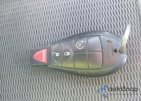 2010 Dodge Ram 1500 Slt/Sport/Trx z USA, uszkodzony, nr VIN 1D7RV1GTXAS192361